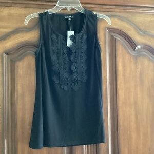 Roz & Ali lace tank BNWT